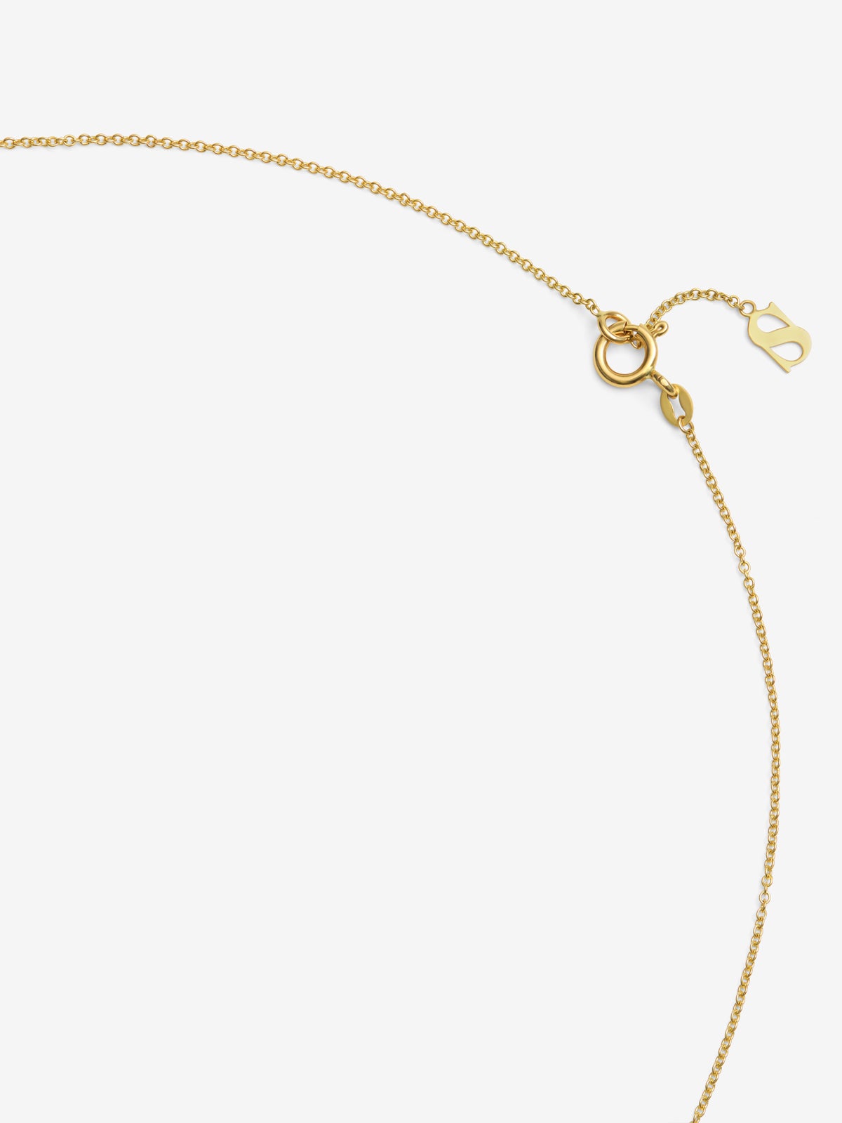 Colgante de oro amarillo de 18K con diamante en talla brillante de 0,06 cts