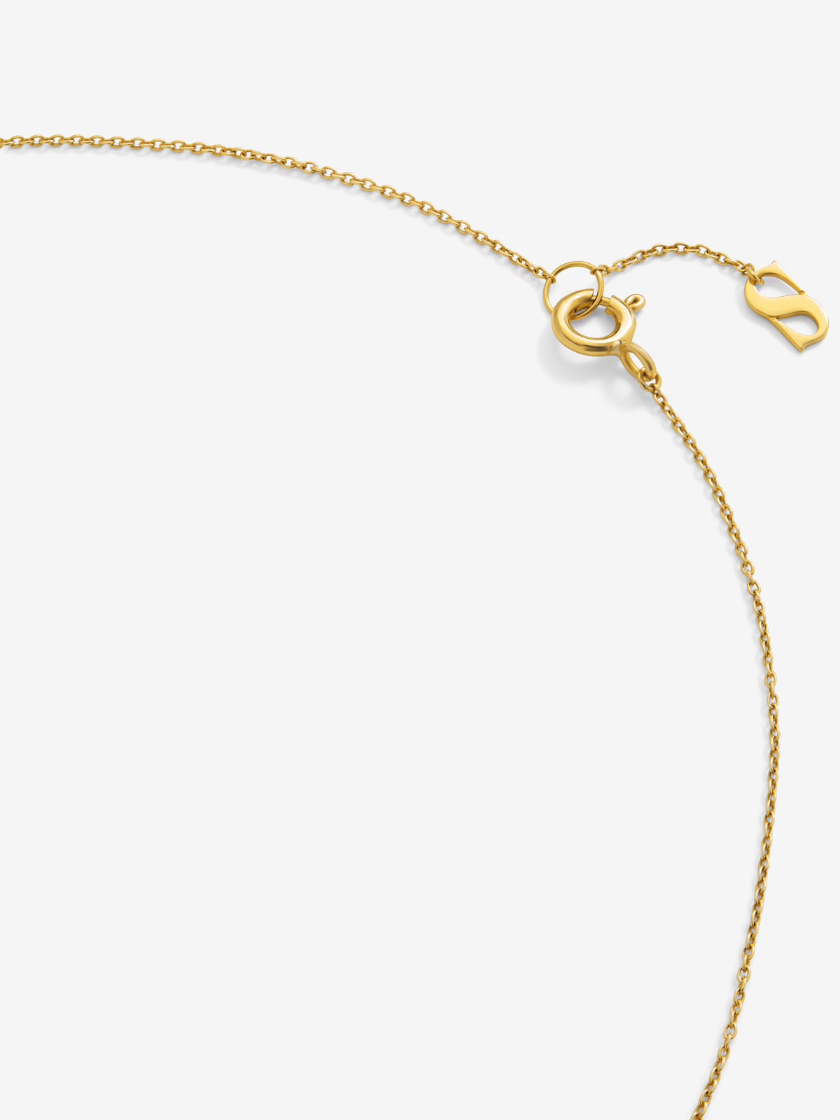 Colgante de oro amarillo de 18K con diamante en talla brillante de 0,1 ct
