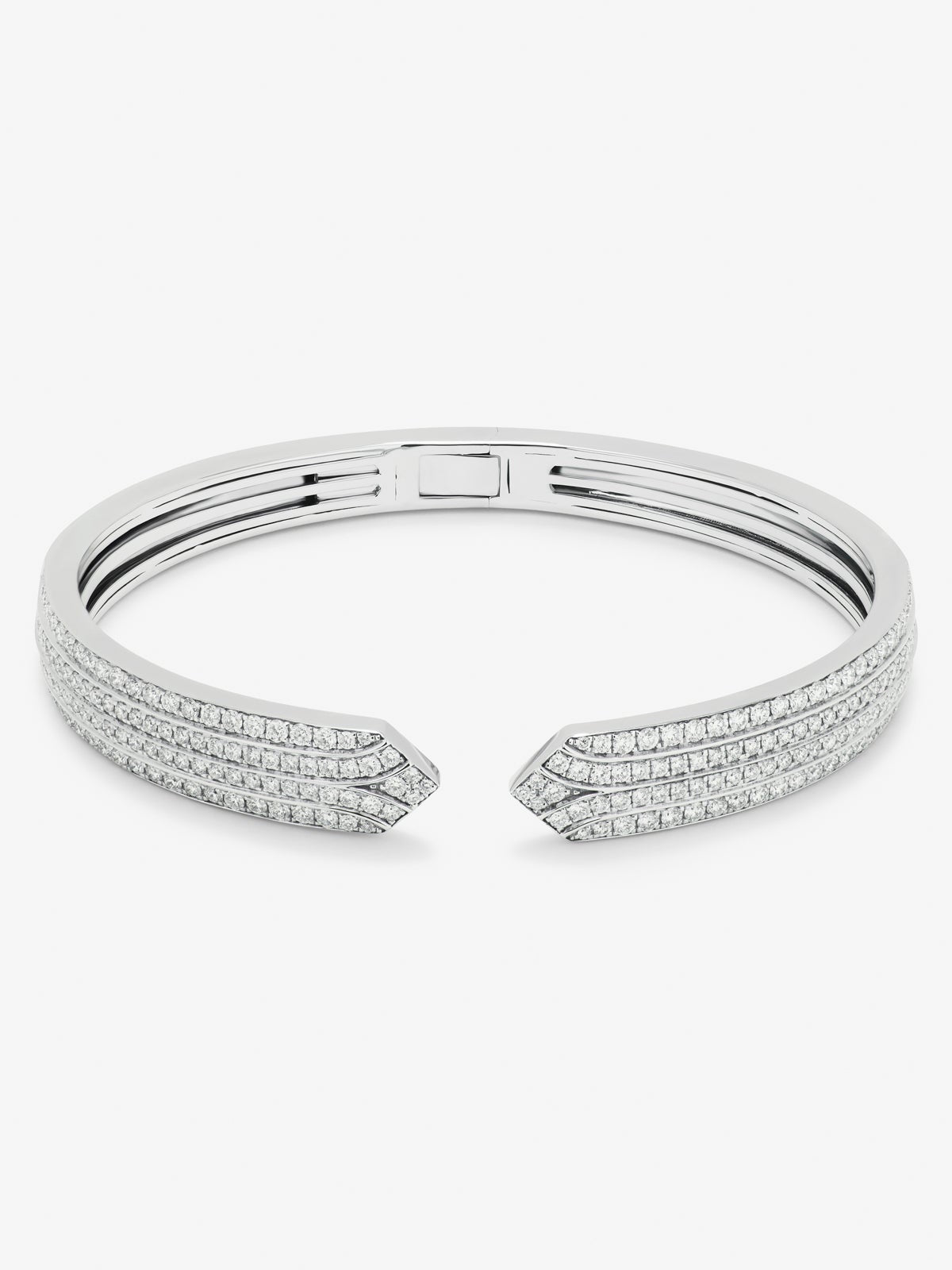 Pulsera rigida abierta de oro blanco de 18K con diamante