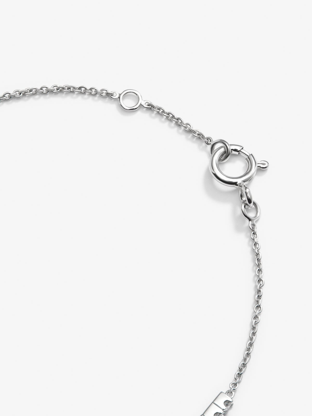 Pulsera rivière de oro blanco de 18K con diamantes en talla brillante de 0,09 cts