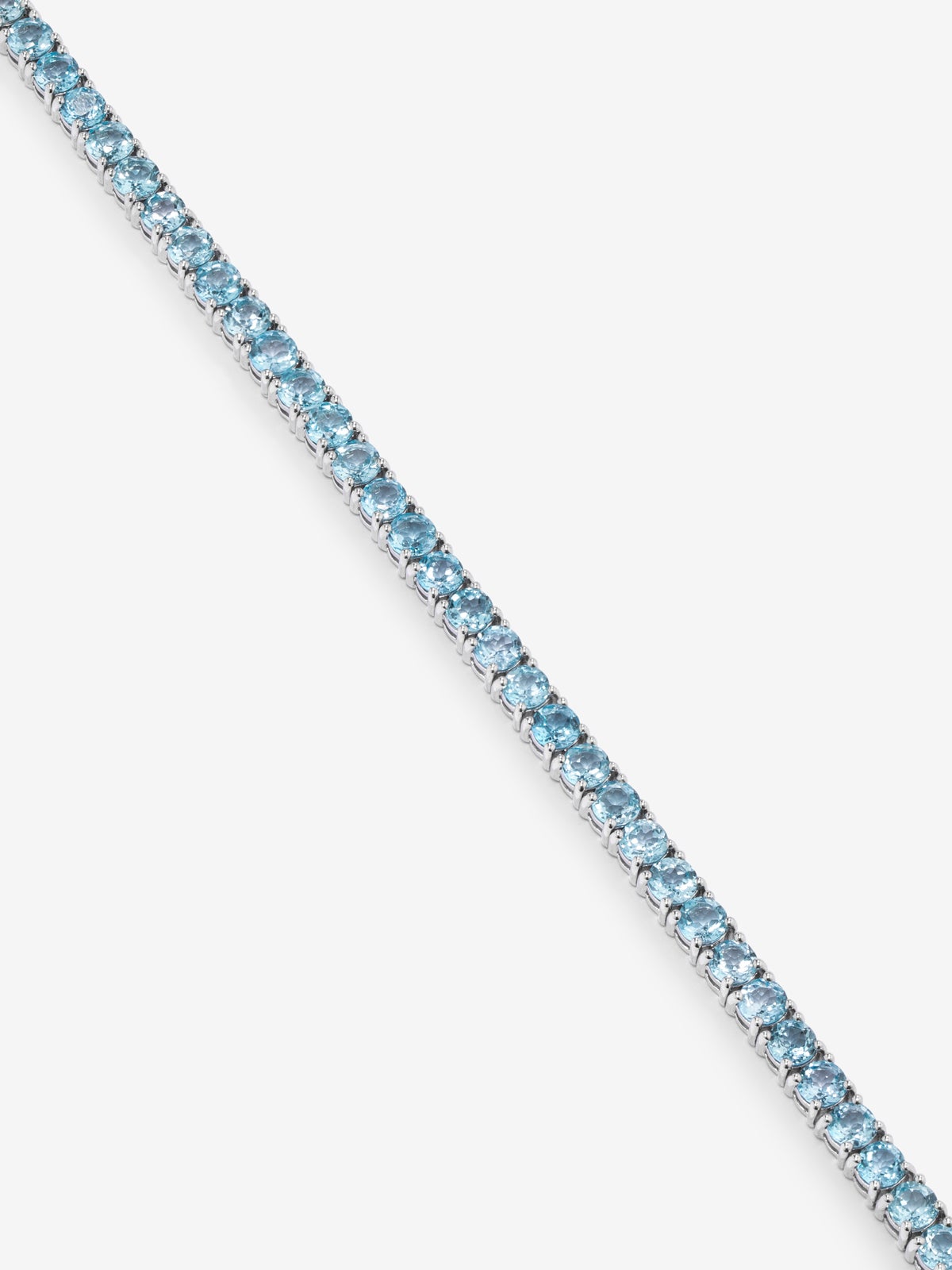 Pulsera riviere de plata 925 con topacios azul swiss en talla brillante con un total de 11,4 cts