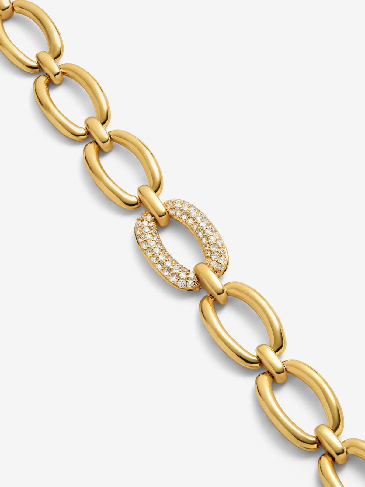 Pulsera eslabones grandes de oro amarillo de 18K con pavé de diamantes