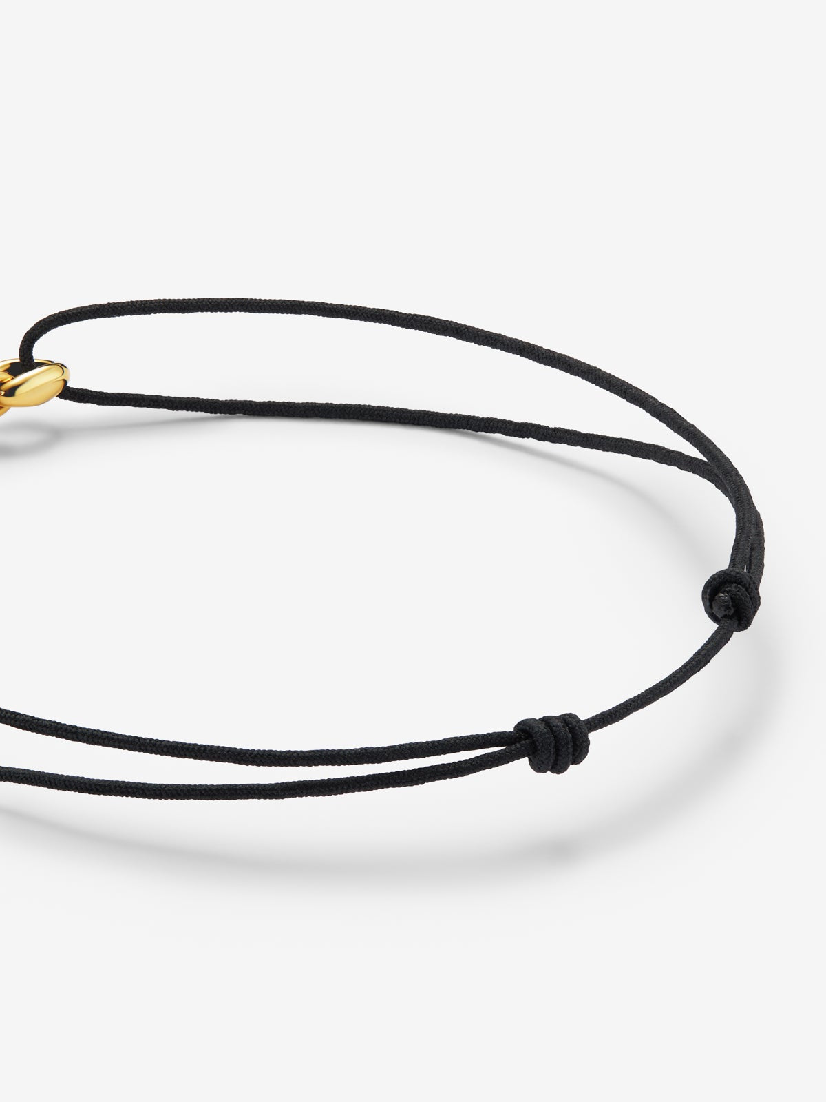 Pulsera de oro amarillo de 18K con diamante en talla brillante de 0,4 cts 