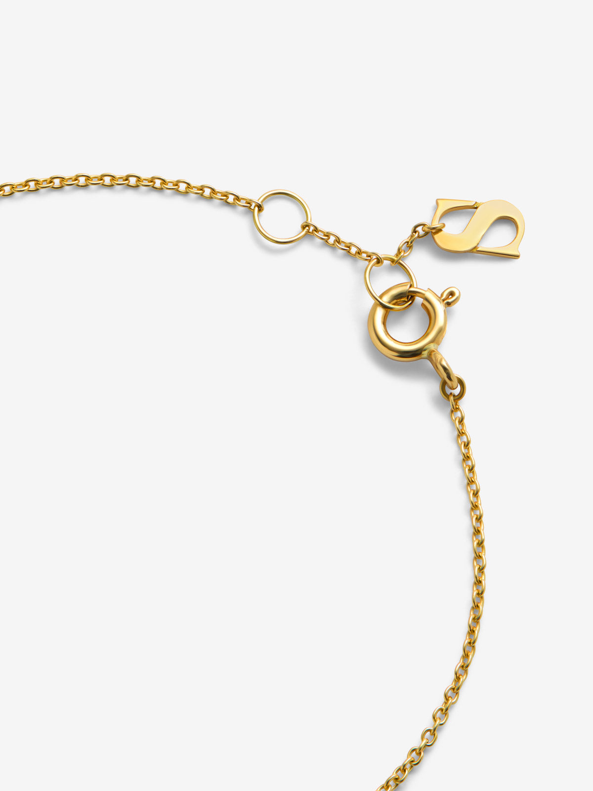 Pulsera de oro amarillo de 18K con rubí rojo en talla brillante de 0,15 cts 