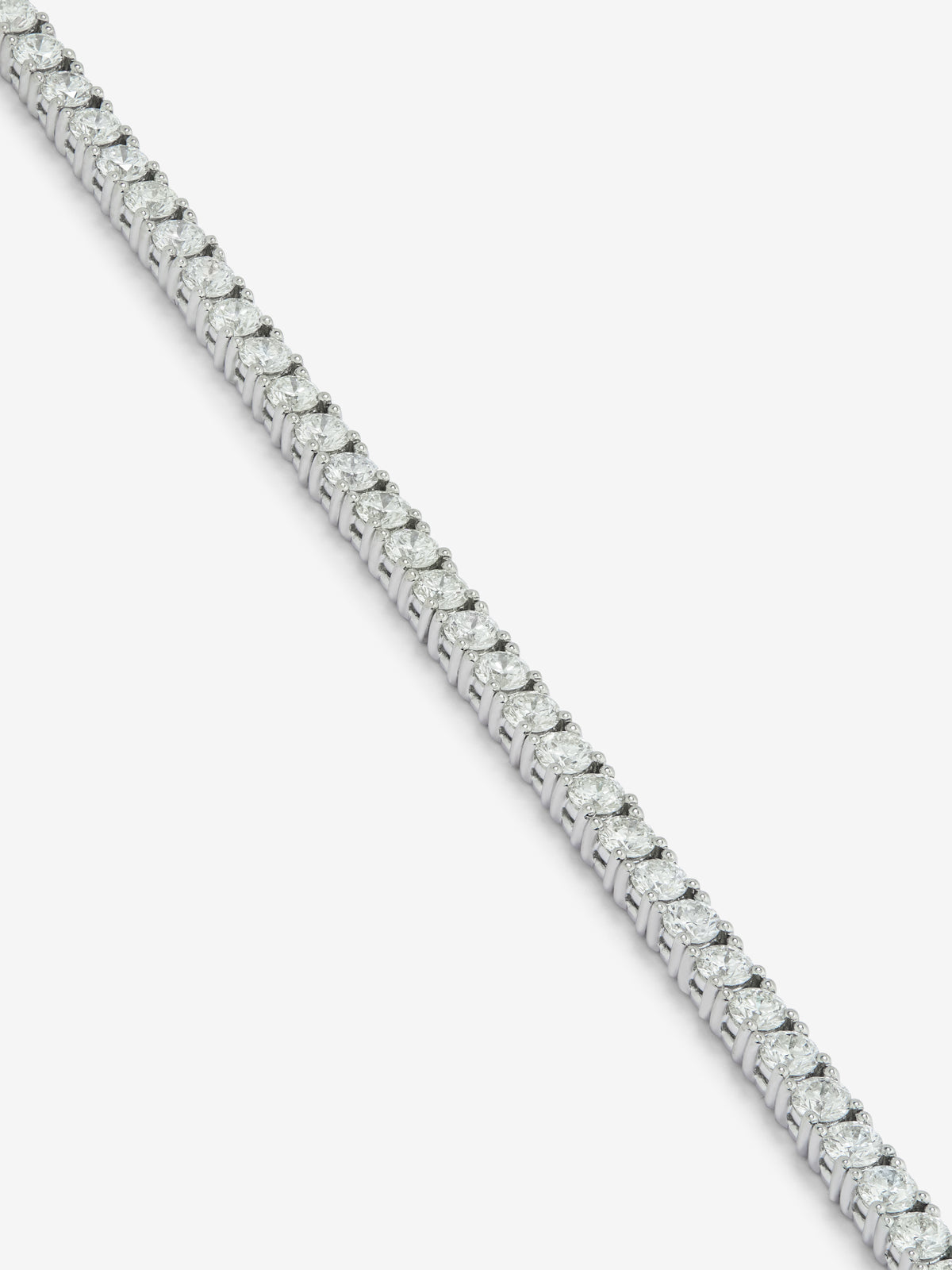 Pulsera rivière de oro blanco de 18K con diamantes en talla brillante