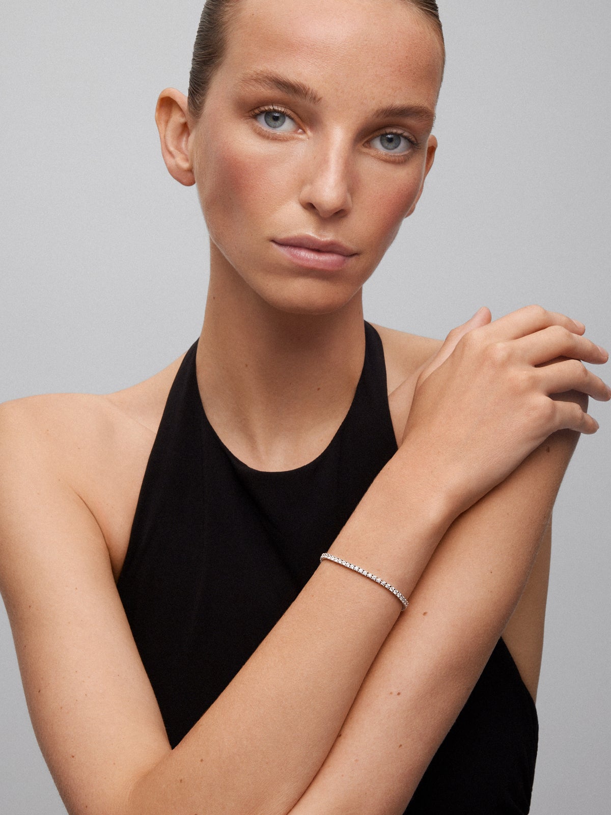 Pulsera riviere de oro blanco de 18K de diamantes