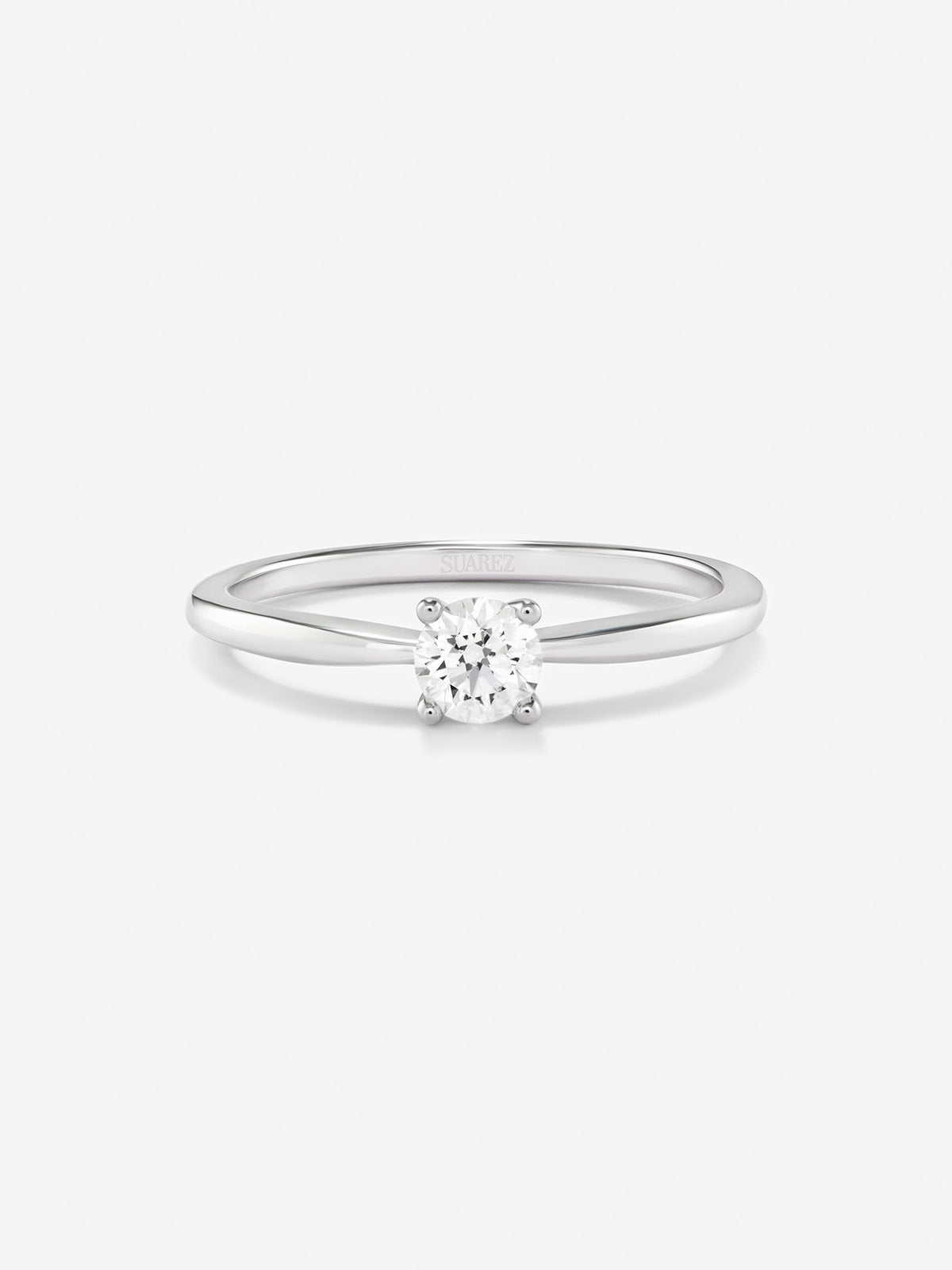 18K white gold solitaire ring with 0.2 ct brilliant cut diamond