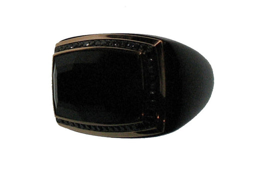 Anillo de oro rosa de 18K con diamantes negros en talla brillante con un total de 0,55 cts y ónix negro