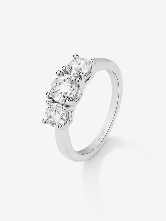 18K White Gold Tiego Ring with white 1.5 cts bright size diamonds