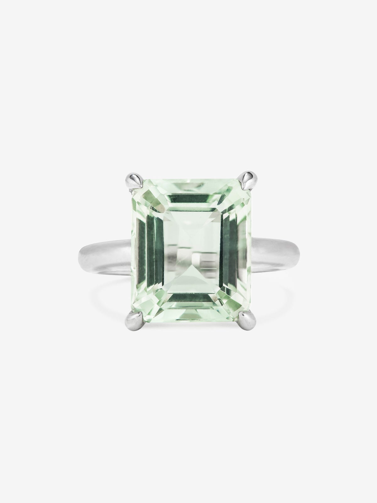 Anillo tipo cocktail de plata 925 con amatista verde en talla octogonal