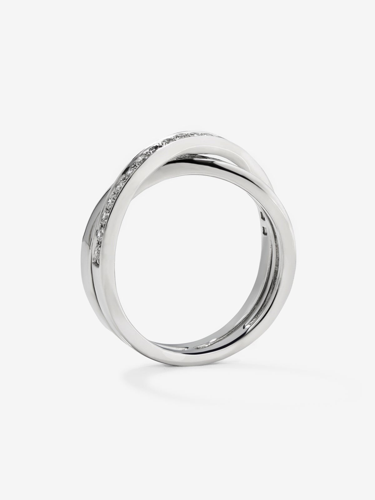 Anillo doble de oro blanco de 18K de diamantes