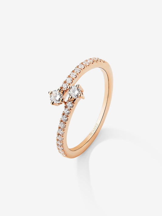 Anillo tu y yo de oro rosa de 18K con diamantes