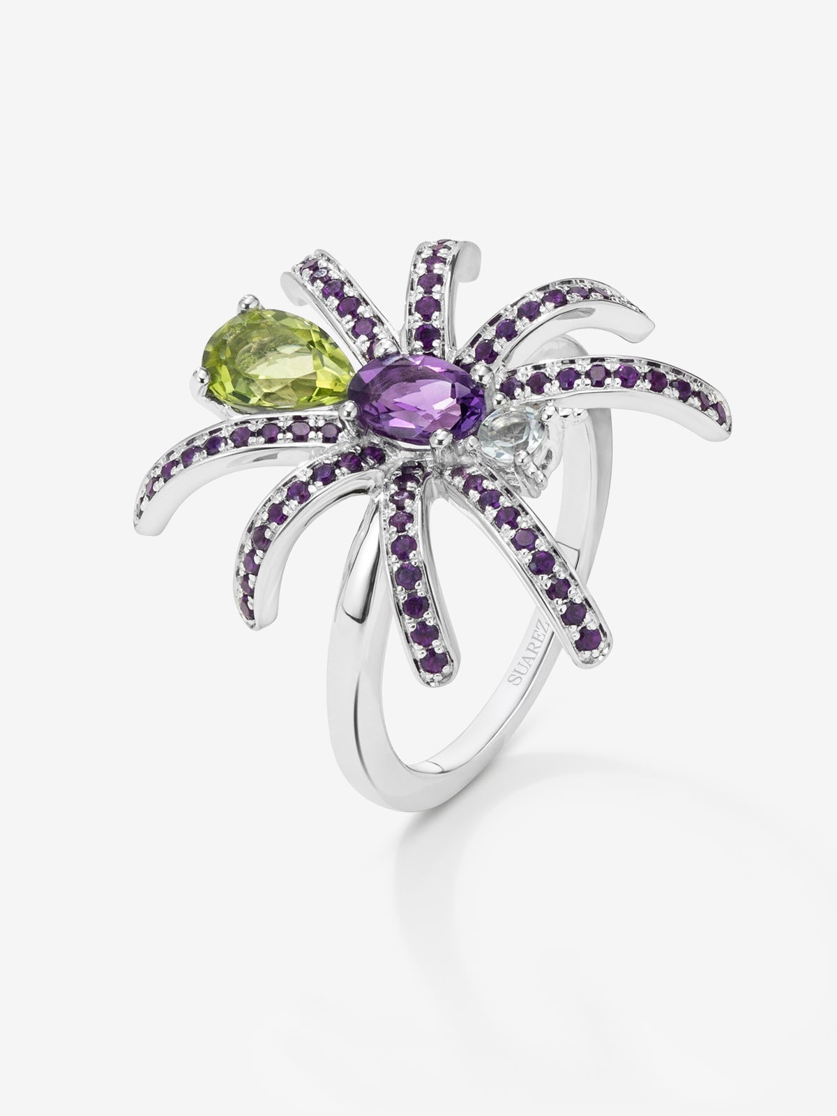 Anillo araña de plata con peridotos y amatistas