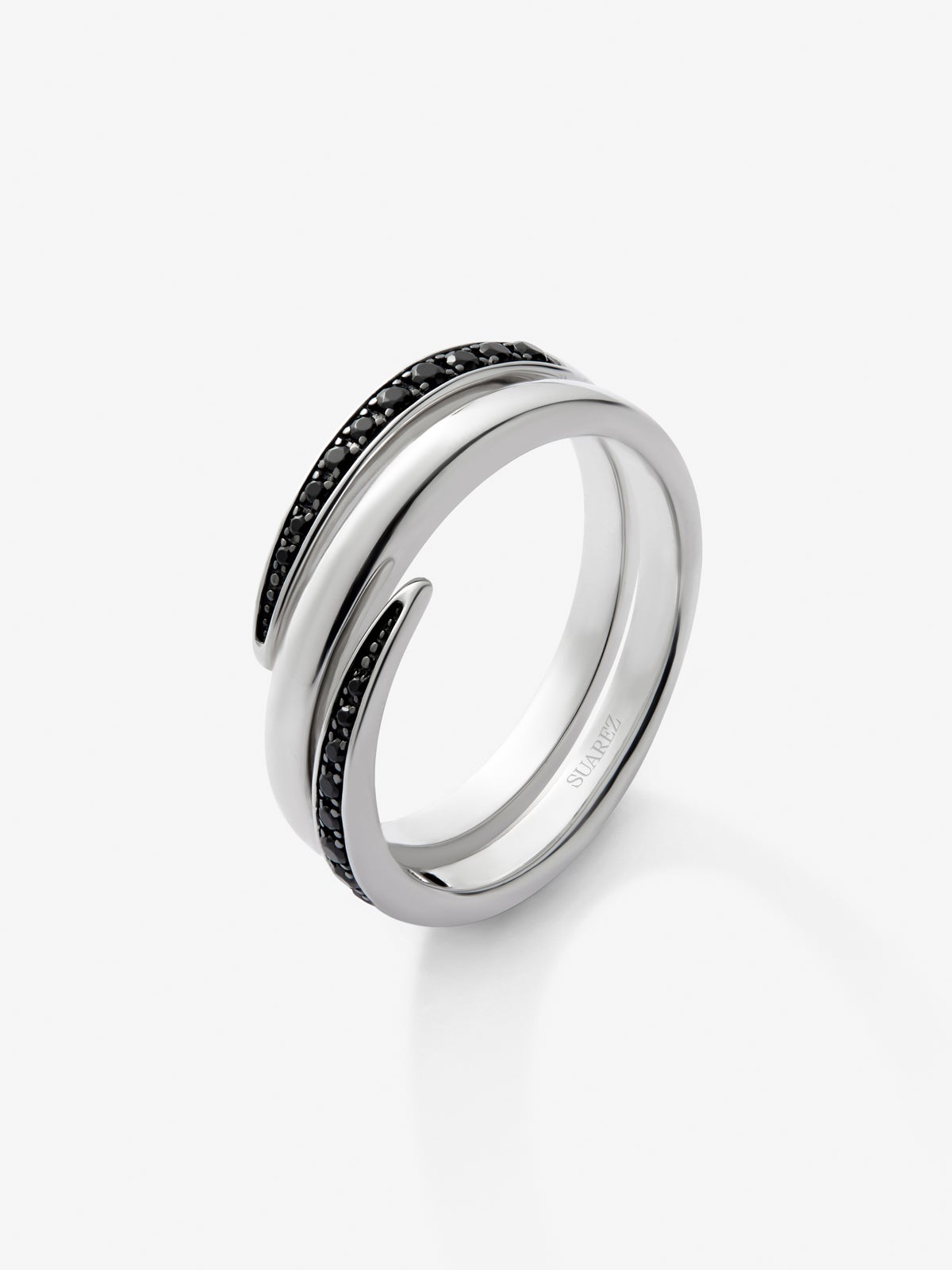 Anillo multibrazo de plata 925 con espinelas negras en talla brillante