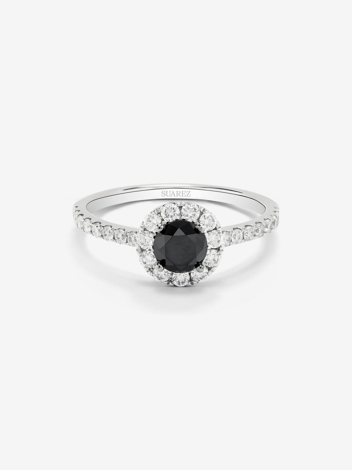 Anillo orla de oro de 18K con diamante negro y diamante blanco