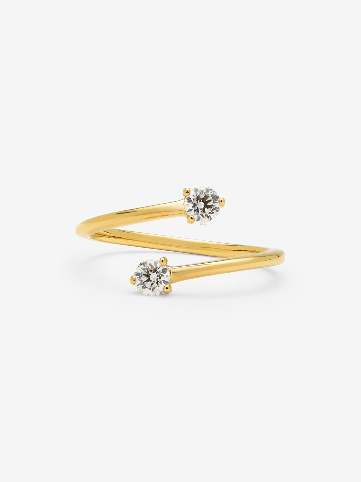 Anillo tú y yo de oro amarillo de 18K con 2 diamantes en talla brillante con un total de 0,26 cts