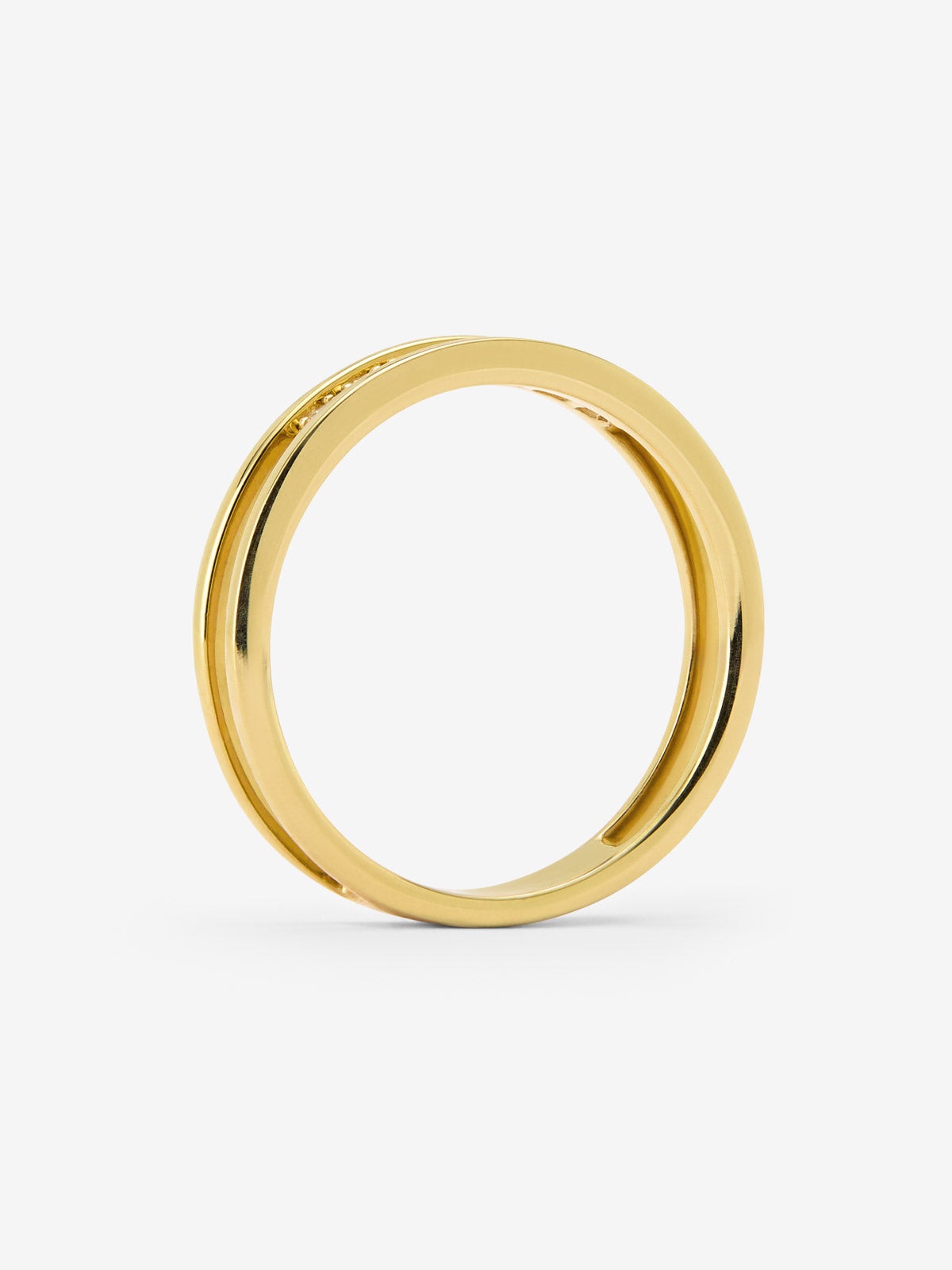 Anillo de oro amarillo de 18K con 7 diamantes en talla brillante con un total de 0,10 cts