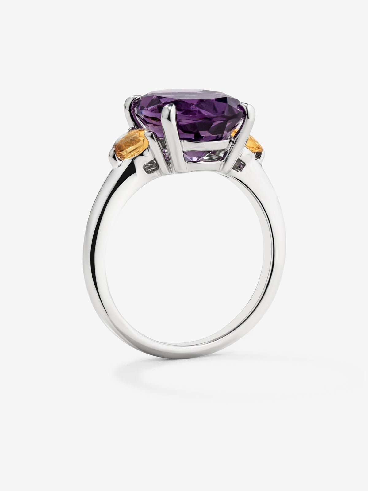 Anillo tresillo de plata 925 con amatista morada en talla oval y 2 cuarzos citrinos en talla brillante