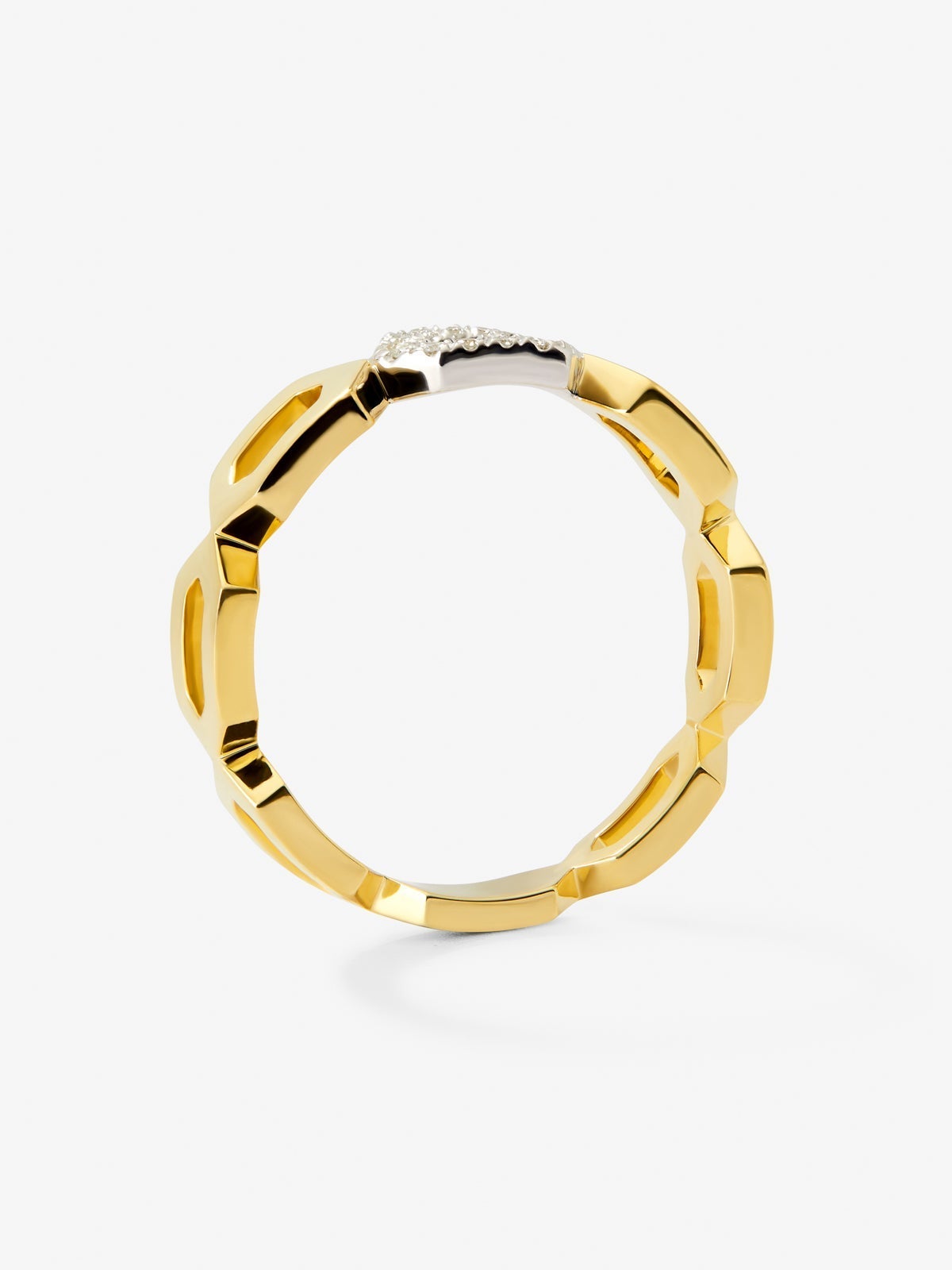 Anillo de oro amarillo de 18K con 14 diamantes en talla brillante con un total de 0,06 cts