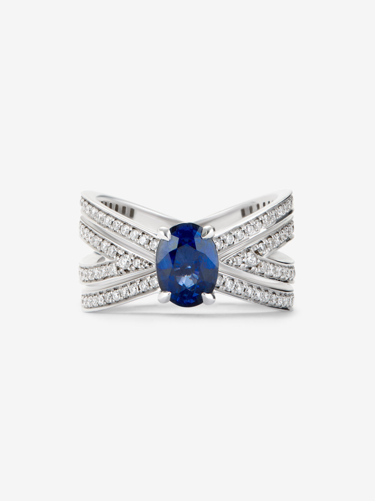 18K white gold multi-arm ring with oval-cut blue sapphire of 2.39 cts and brilliant-cut diamonds with a total of 0.98 cts