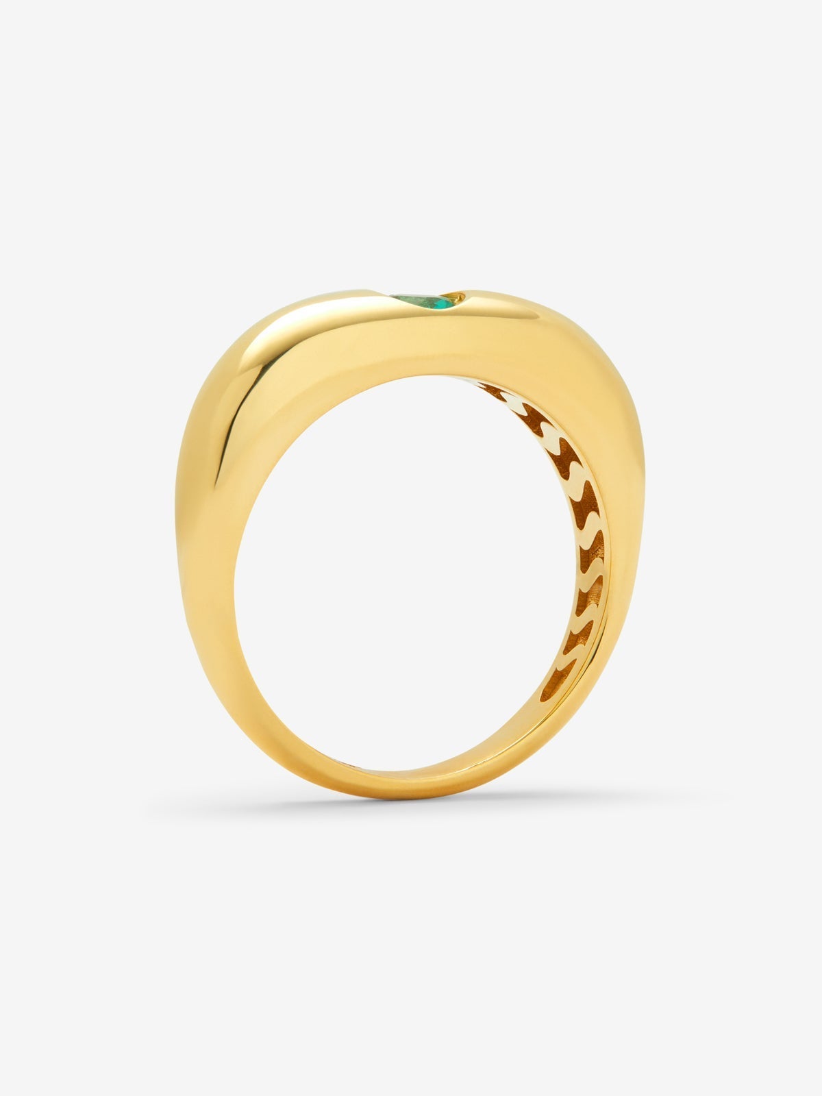 Anillo de oro amarillo de 18K con esmeralda en talla brillante de 0,25 cts