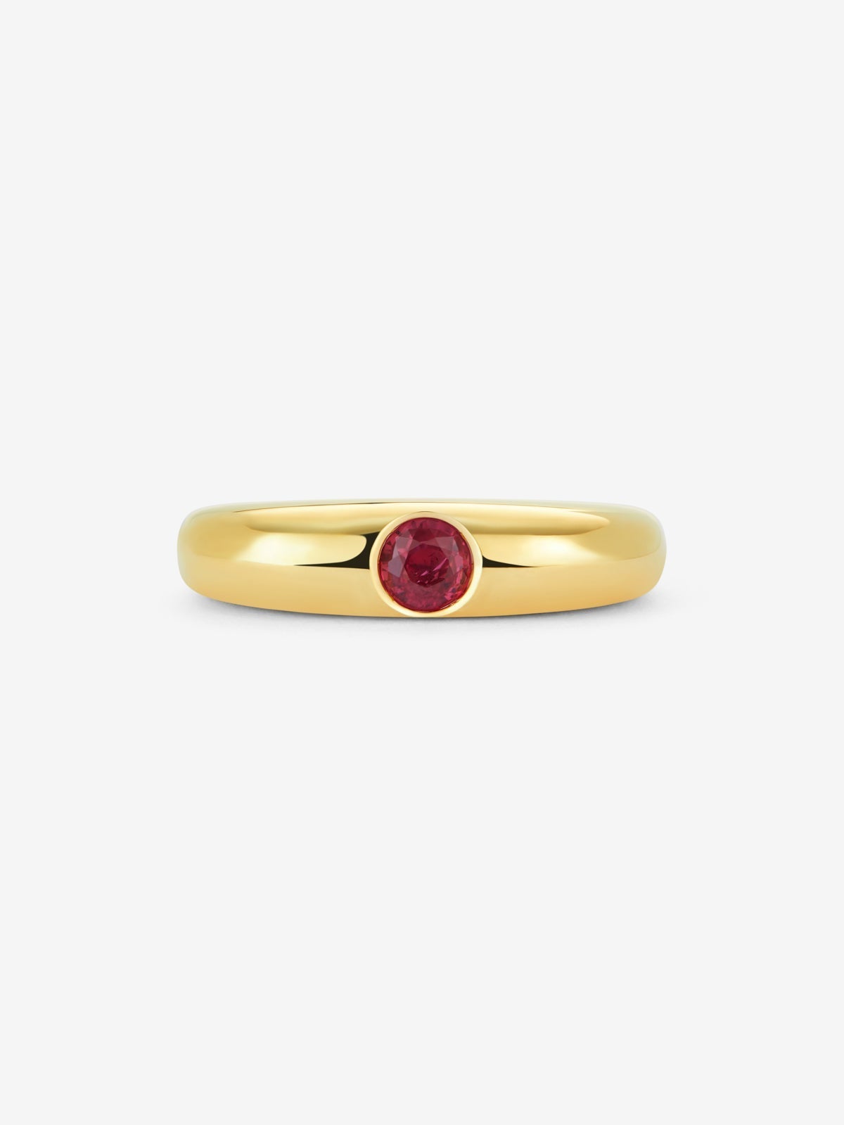 Anillo de oro amarillo de 18K con rubí en talla brillante de 0,32 cts
