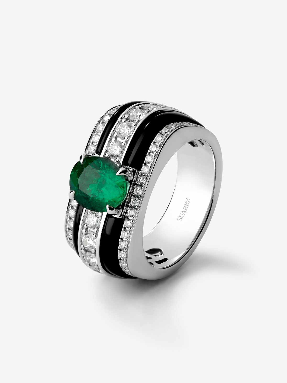 Anillo de Alta Joyería en oro blanco de 18K con esmeralda verde, ónix negro y diamantes