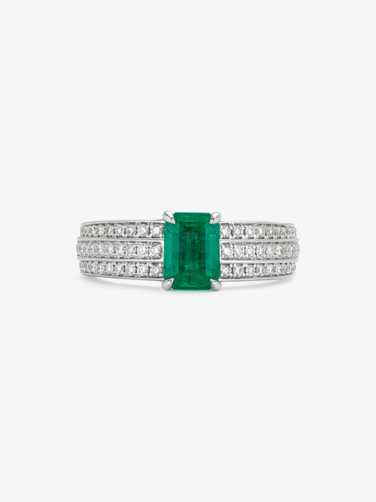 18K white gold ring with octagonal cut emerald of 1,114 cts and 68 brilliant cut diamonds with a total of 0.37 cts