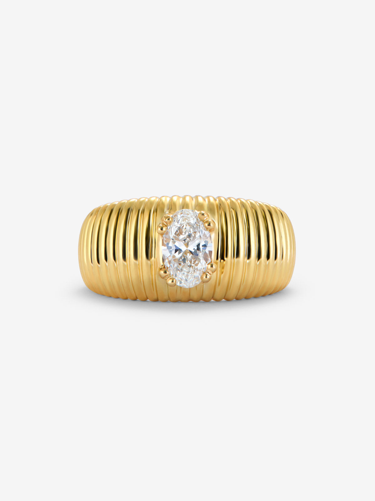 Anillo gallonado de oro amarillo de 18K con diamante de 0,7 cts