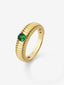 Anillo gallonado de oro amarillo de 18K con esmeralda verde en talla oval