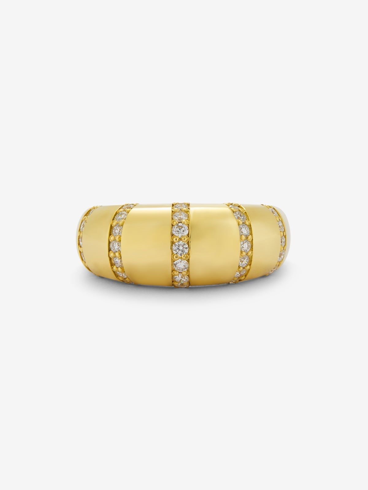 Anillo de oro amarillo de 18K con pavé de diamantes en talla brillante