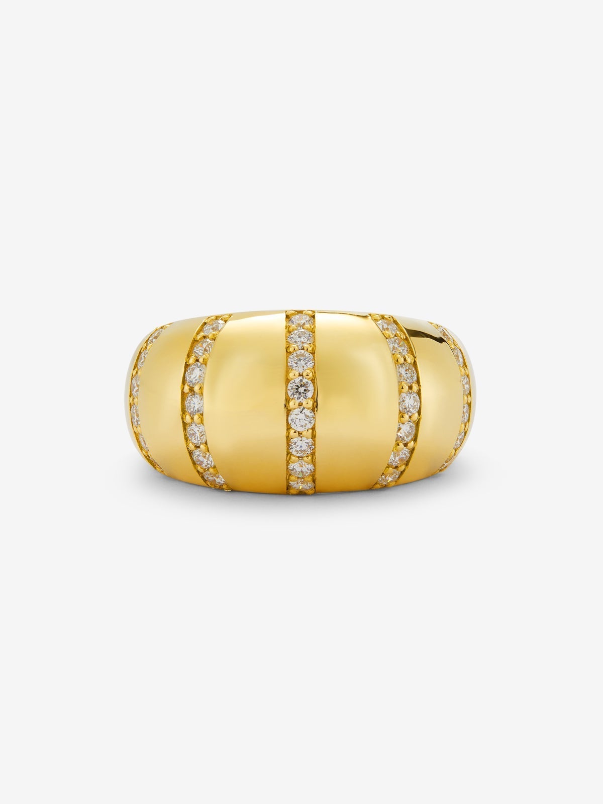 Anillo de oro amarillo de 18K con pavé de diamantes en talla brillante