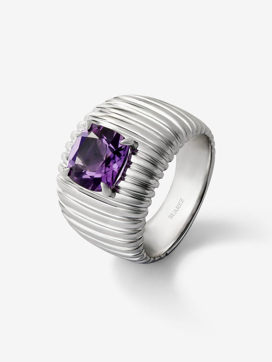 Anillo gallonado de plata 925 con amatista morada