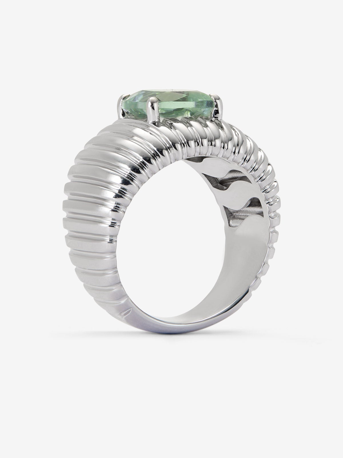 Anillo gallonado de plata 925 con amatista verde