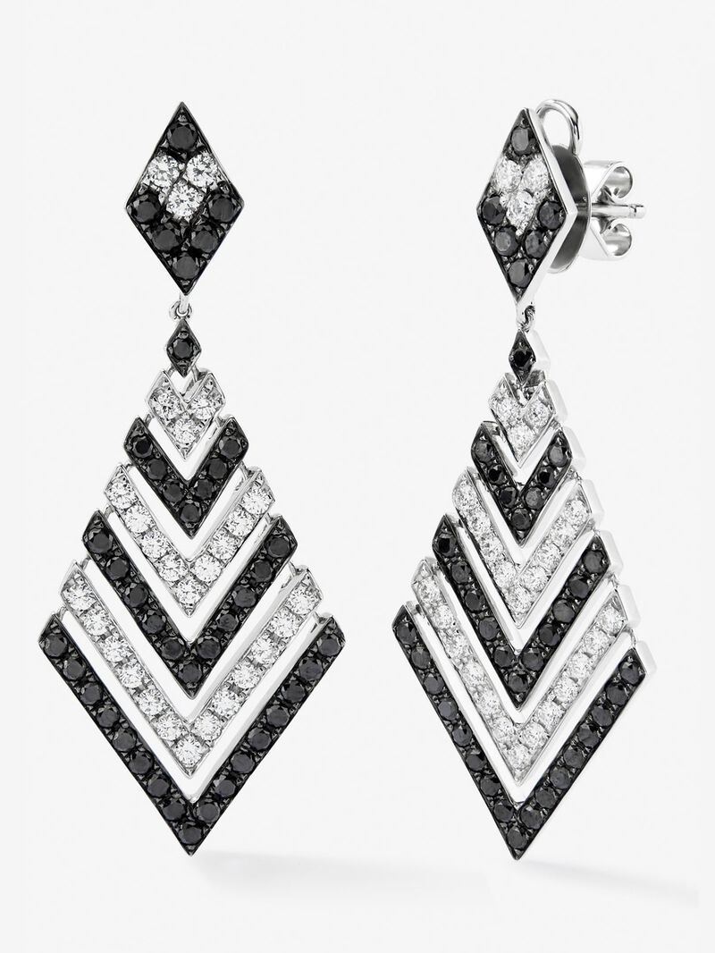 18K white gold pendants with white diamonds and black diamonds image number 0