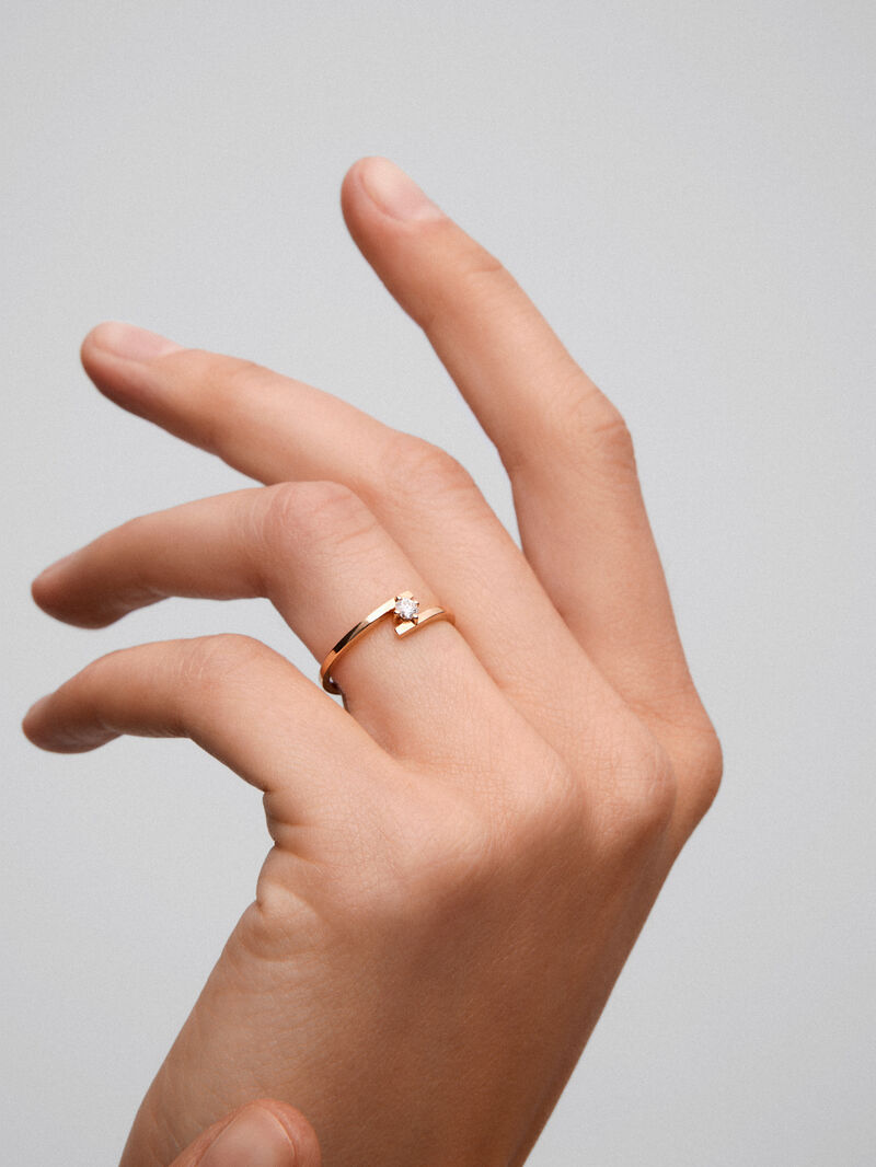 18K rose gold solitaire ring with 0.1 ct brilliant cut diamond image number 3