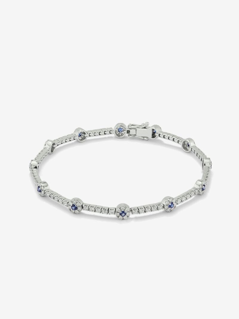18K white gold bracelet with 143 brilliant-cut diamonds with a total of 1.66 cts and 12 brilliant-cut blue sapphires with a total of 0.5 cts image number 0