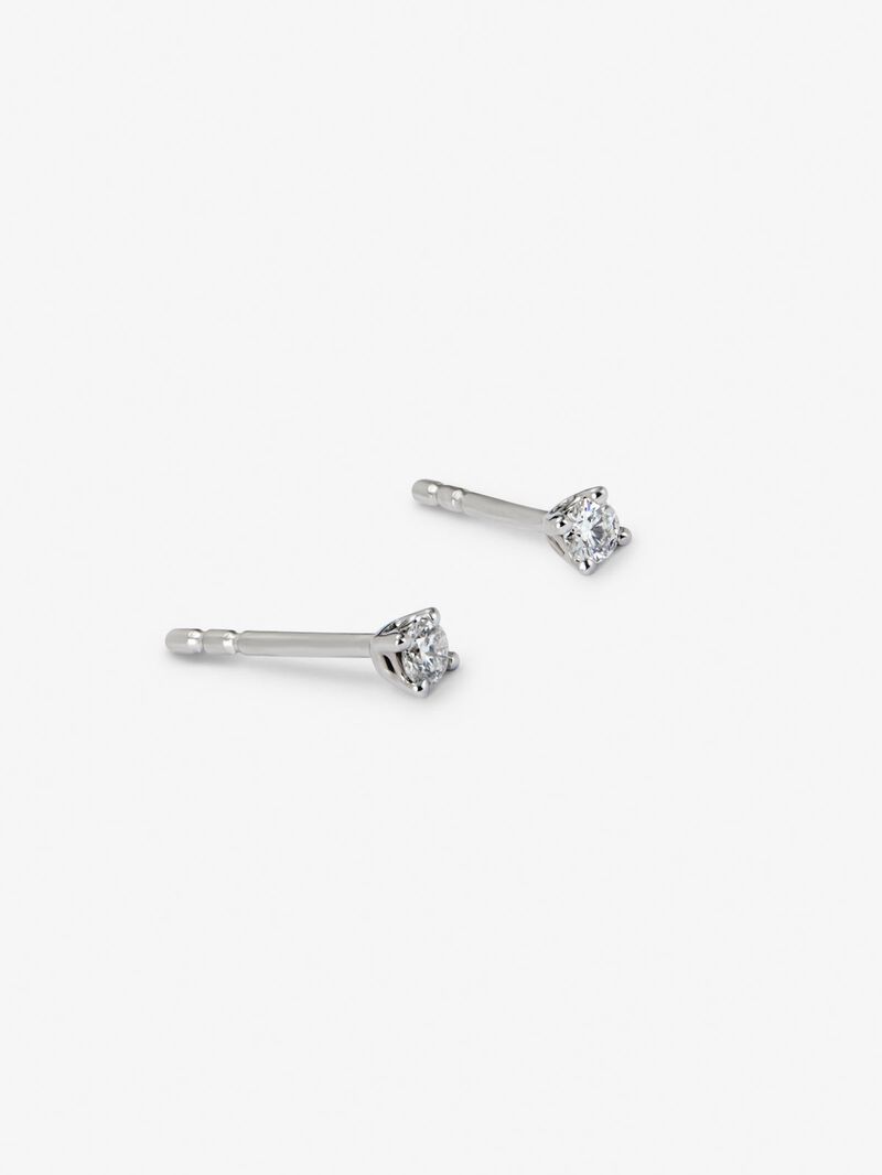 18K white gold earrings with solitary diamond image number 2