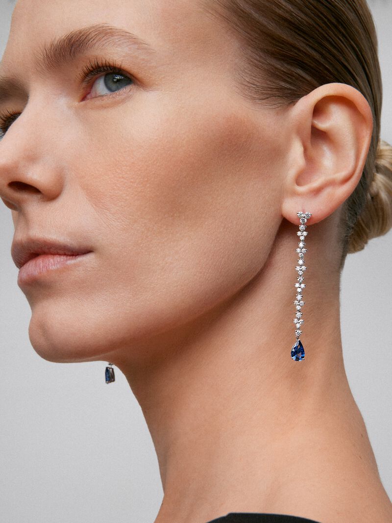 18K white gold earrings with blue sapps pear of 2.86 cts and white diamonds in 2.42 cts bright size image number 1