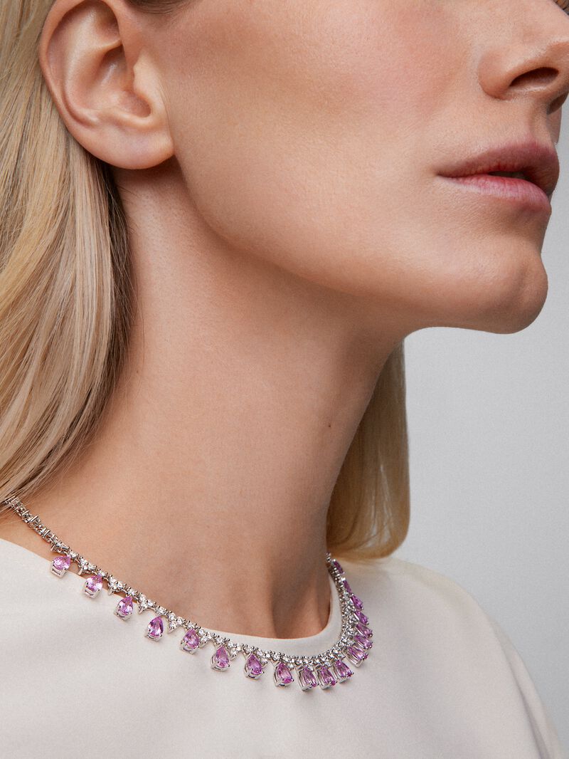 18K White Gold Rivière Collar with pink savings in 16.03 cts and white diamonds in 8.85 cts round diamonds image number 3