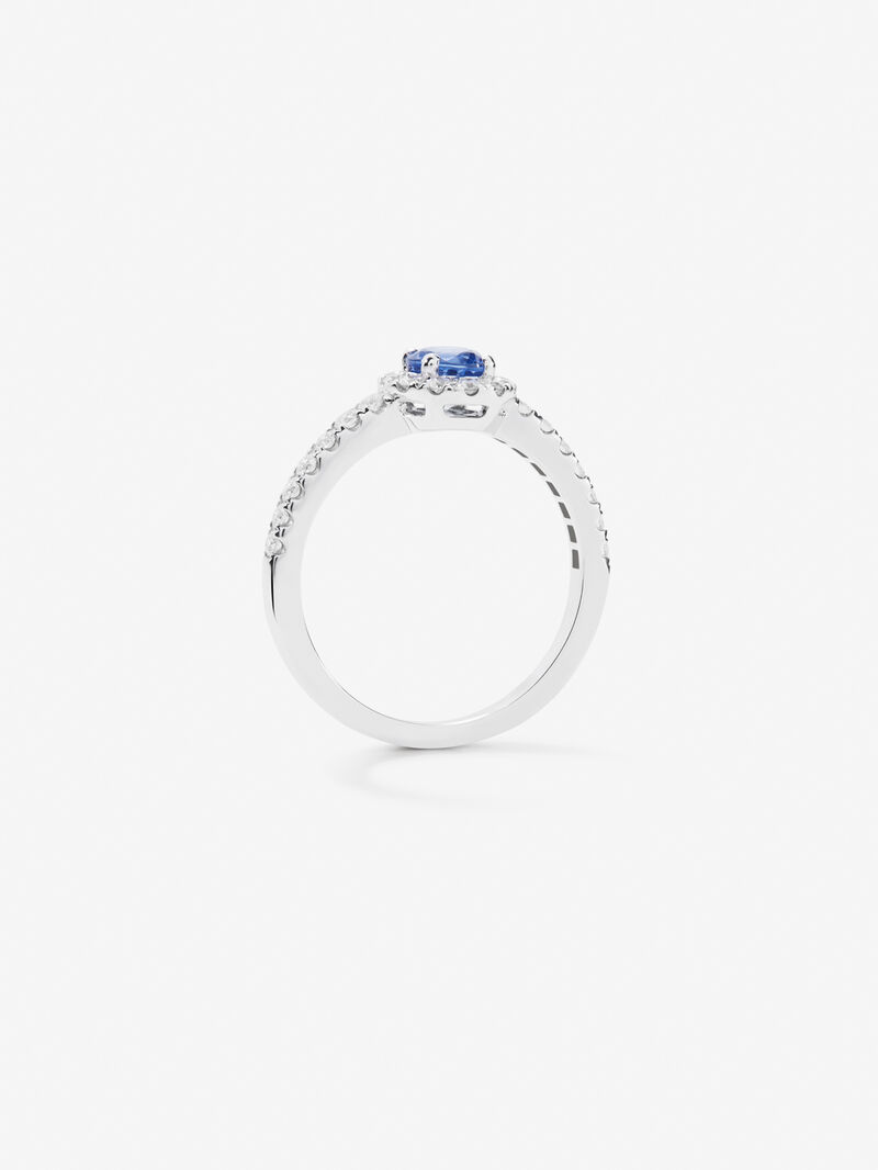 18K white gold ring with 0.41 cts and 0.23 cts diamonds image number 3