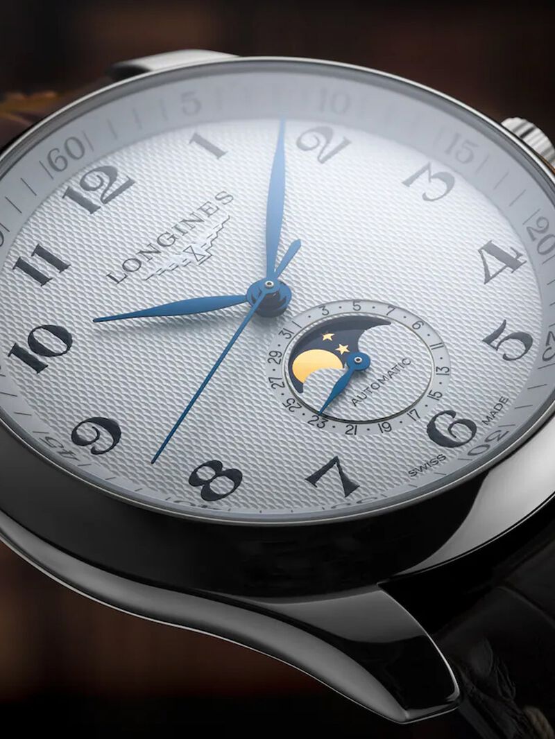 Stainless steel watch with brown alligator strap, sapphire crystal and automatic movement image number 7