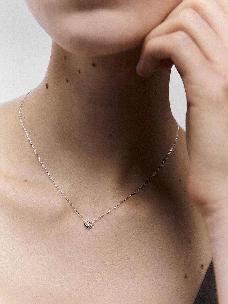 White gold grace pendant with diamond image number 0