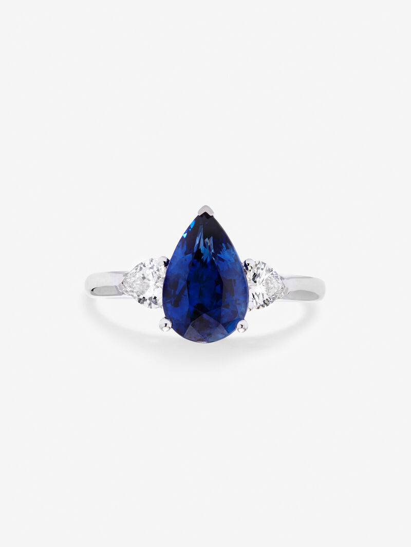 18K white gold ring with pear-cut royal blue sapphire of 2.54 cts and 2 heart-cut diamonds with a total of 0.38 cts image number 2