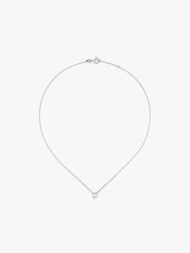 18K white gold chain pendant with solitary diamond image number 0
