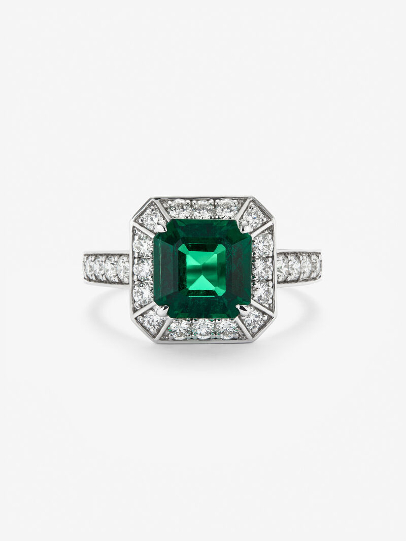 18K white gold ring with emerald cut emerald of 2.6 cts and border and arm of 26 brilliant cut diamonds with a total of 0.7 cts image number 2