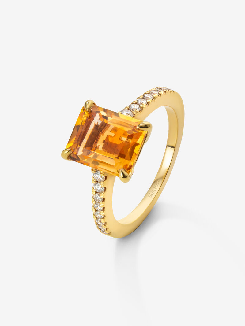 18K yellow gold ring with emerald-cut citrine quartz of 2.86 cts and 16 brilliant-cut diamonds with a total of 0.19 cts image number 0