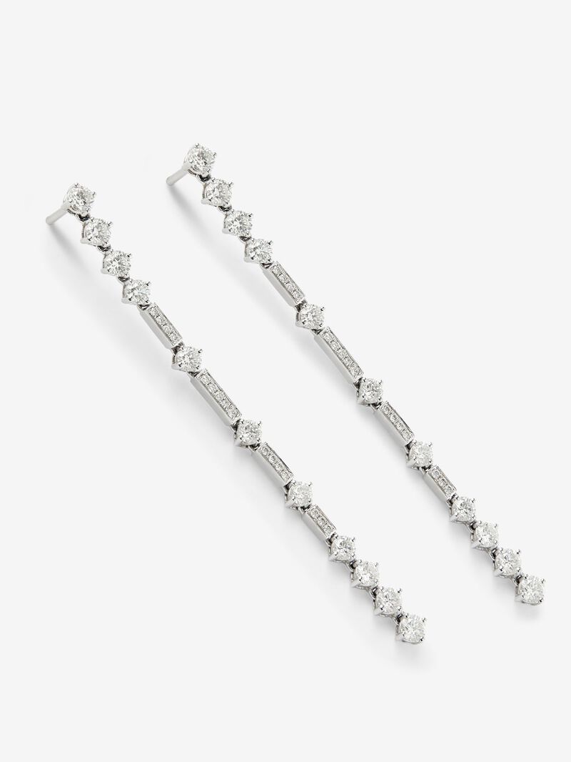 18K white gold earrings with 58 brilliant-cut diamonds with a total of 2.08 cts image number 1