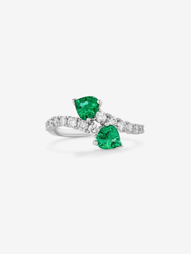You and I 18k White Gold Ring with Green Emeralds in 0.98 cts and white diamonds in a bright 0.6 cts diamonds image number 3