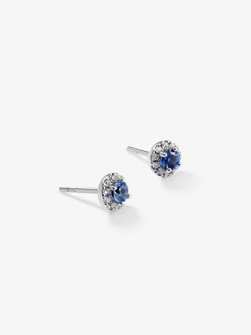 18K white gold earrings with 2 brilliant-cut blue sapphires of 0.28 cts and 20 brilliant-cut diamonds with a total of 0.11 cts image number 2